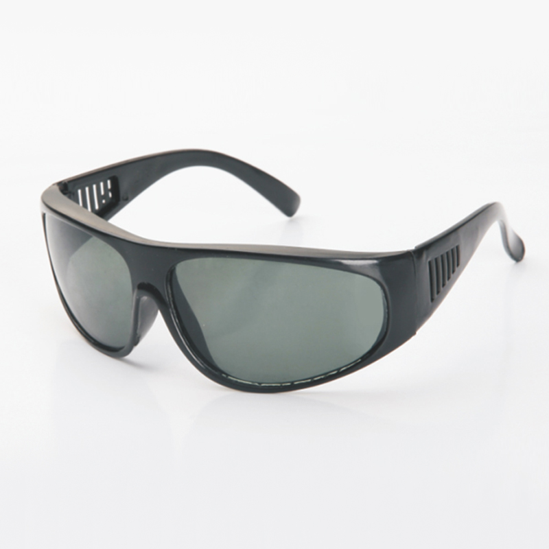 以勒209B黑架灰色防護(hù)眼鏡圖片